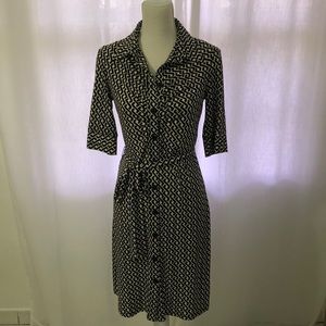 Laundry by Shelli Segal- chain link shift dress.